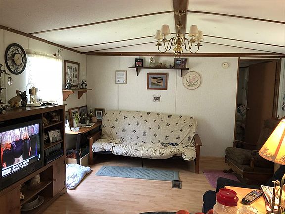 4th image of 1748 Bullard Dr