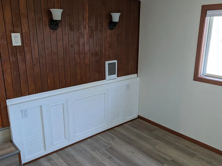 2136 NW Jetty Ave — Photo 10