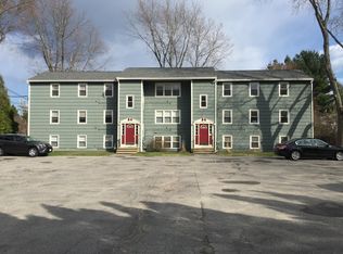 27 Veranda St APT 8, Portland, ME 04103