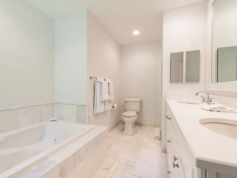 76 W Gate Rd — Photo 15
