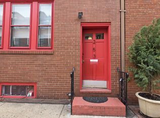 253 S 12th St #1, Philadelphia, PA 19107