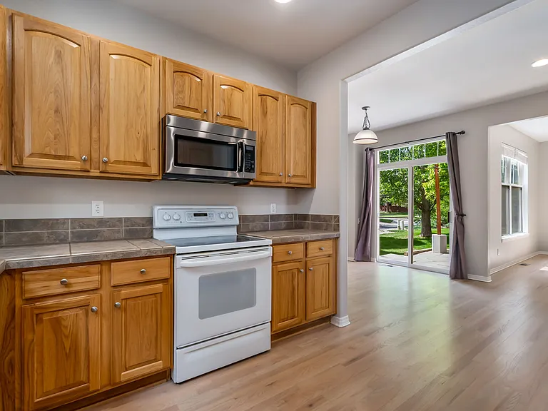 2944 Cornerstone Ln — Photo 9