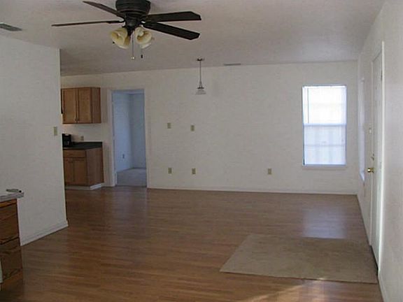 5th image of 2202 Palm St