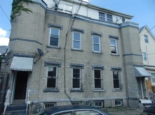 644 Court St, Elizabeth, NJ 07206