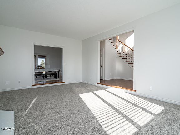 3rd image of 1083 Deer Trail Ln NE