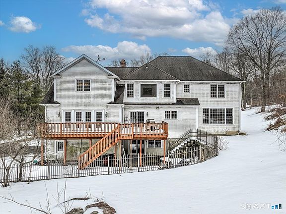 5th image of 80 Maple Road