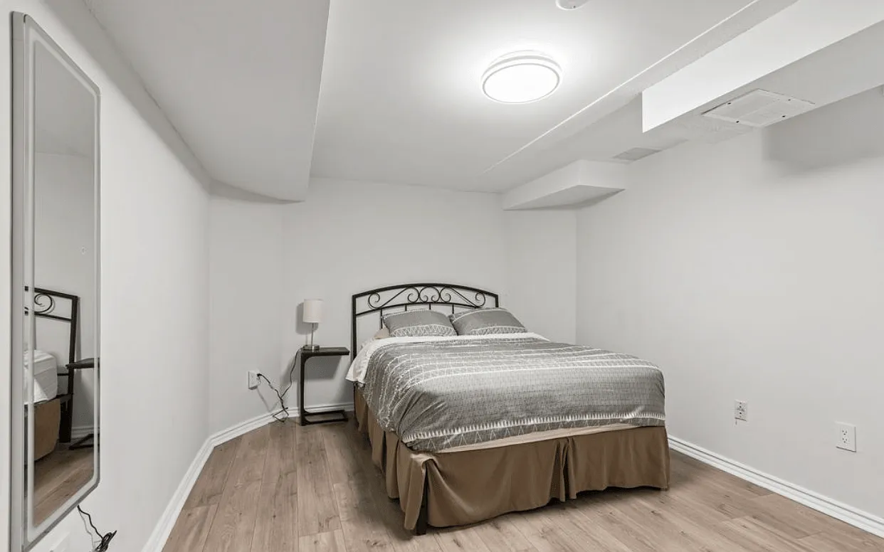 Camgreen Cir, Mississauga — Photo 2
