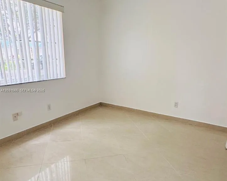 10420 SW 24th Ct — Photo 16