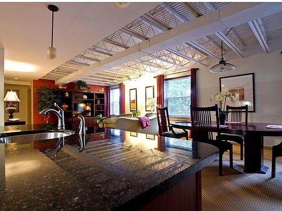 2nd image of 4001 E Genesee St APT 204