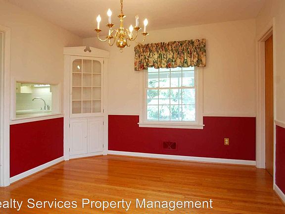 5th image of 1418 Nelson Dr