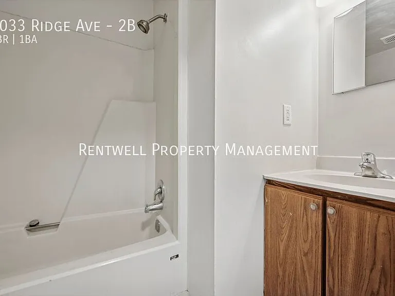 7033 Ridge Ave #2B — Photo 8