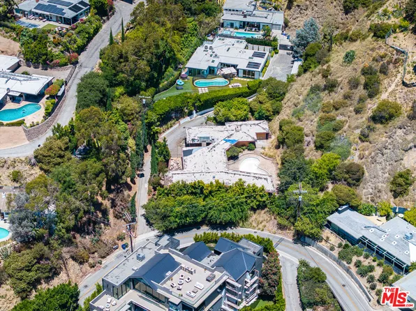 1771 N Crescent Heights Blvd, Los Angeles, CA 90069