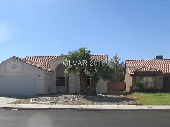 3rd image of 2549 Grand Basin Dr