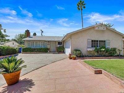 13697 Marchant Ave, Sylmar, CA, 91342