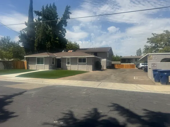69 W Beverly Dr APT 202, Clovis, CA 93612
