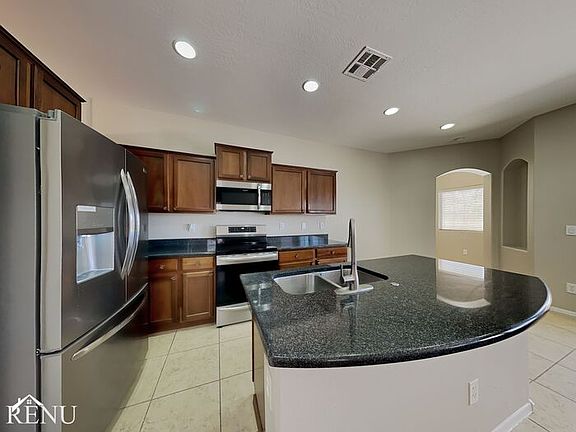3rd image of 37007 W Mondragone Ln
