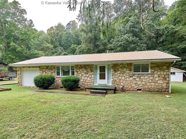 312 Bills Creek Rd, Winfield, WV 25213