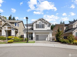 12904 NE 201st St, Woodinville, WA 98072