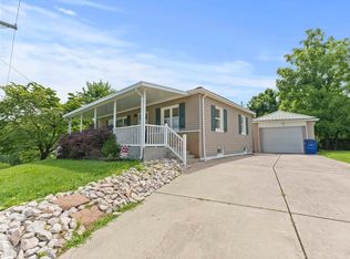 2032 Elam St, Ashland, KY 41101