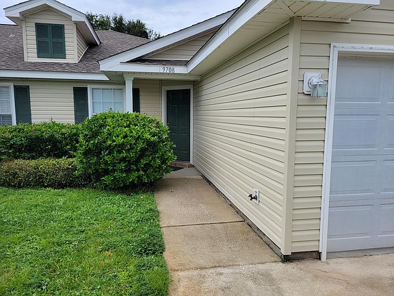 2nd image of 9708 Cobblebrook Dr