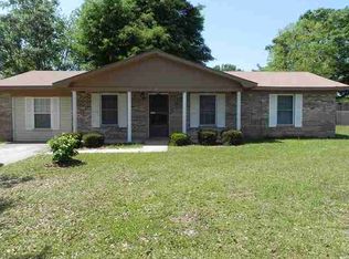 207 Chinook Dr, Enterprise, AL 36330