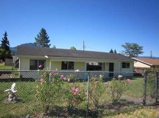 246 E 3rd St, Lowell, OR 97452
