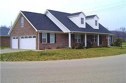 2nd image of 7848 Wisteria Ln