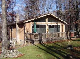 Bear Dr, Bushkill, PA