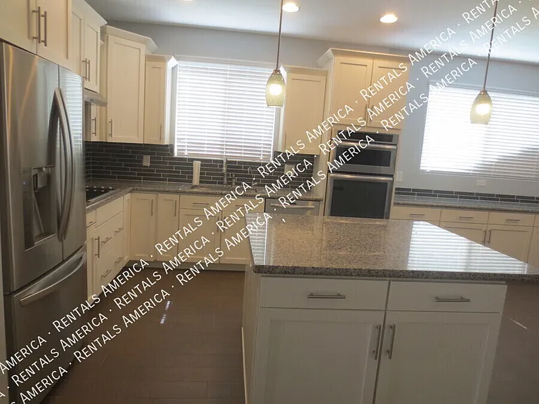 3636 E Lodgepole Dr — Photo 12