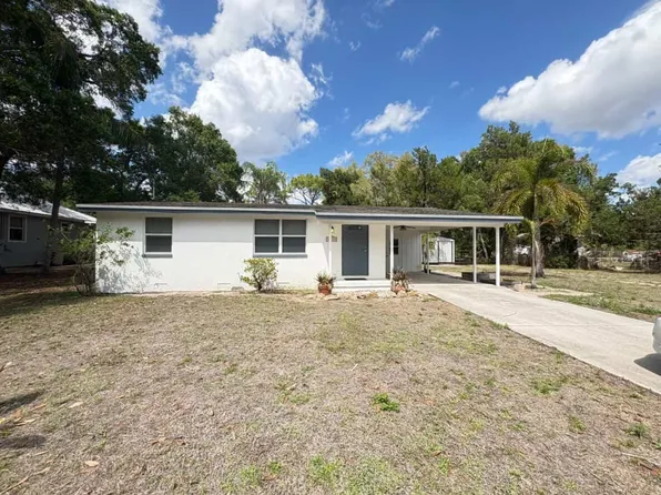 21561 Pearl St, Alva, FL 33920