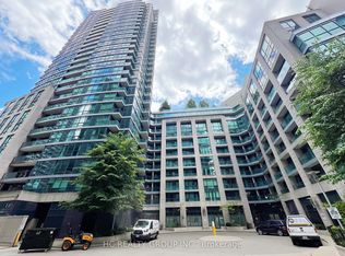 600 Fleet St #204, Toronto, ON M5V 1B7