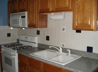 3432 Regent Ave N, Crystal, MN 55422