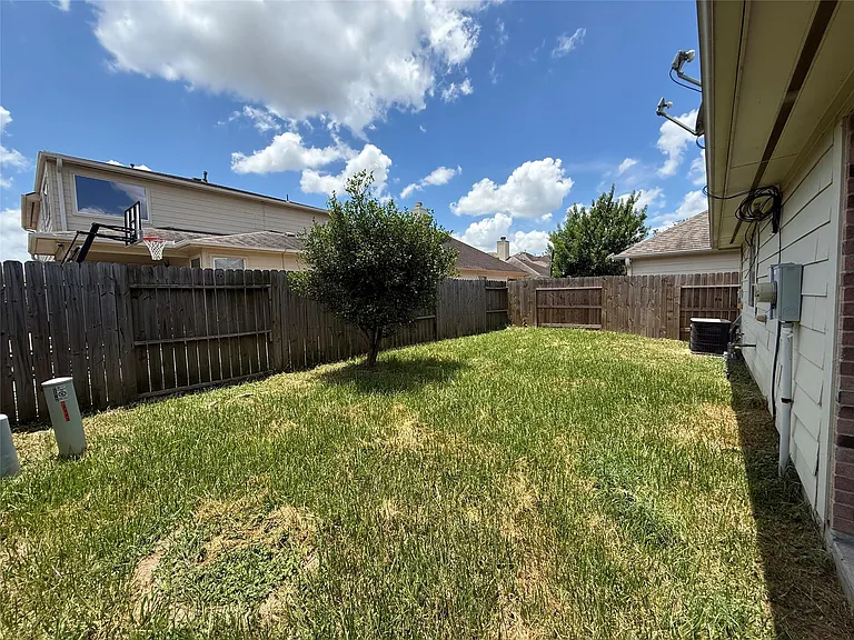13239 Rustic Garden Dr — Photo 12