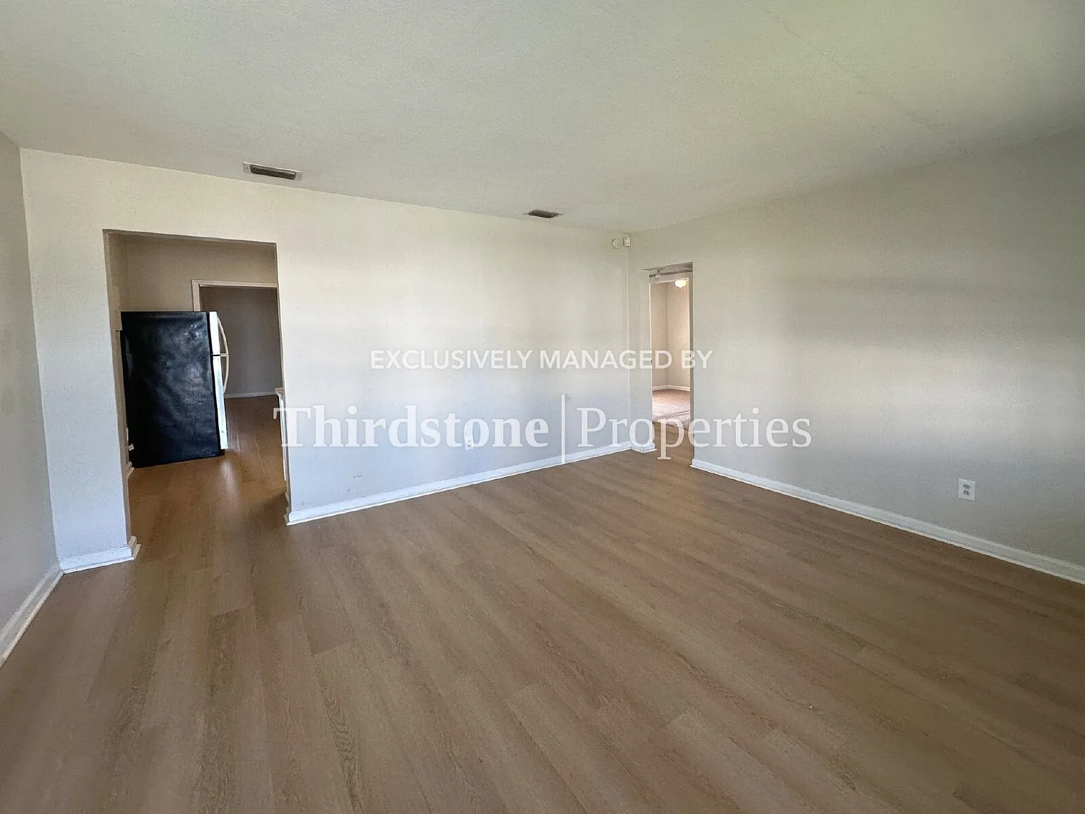 2333 University Blvd N — Photo 4