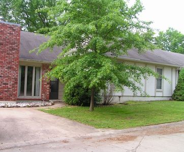808 Fox Run Dr, Clinton, MO, 64735