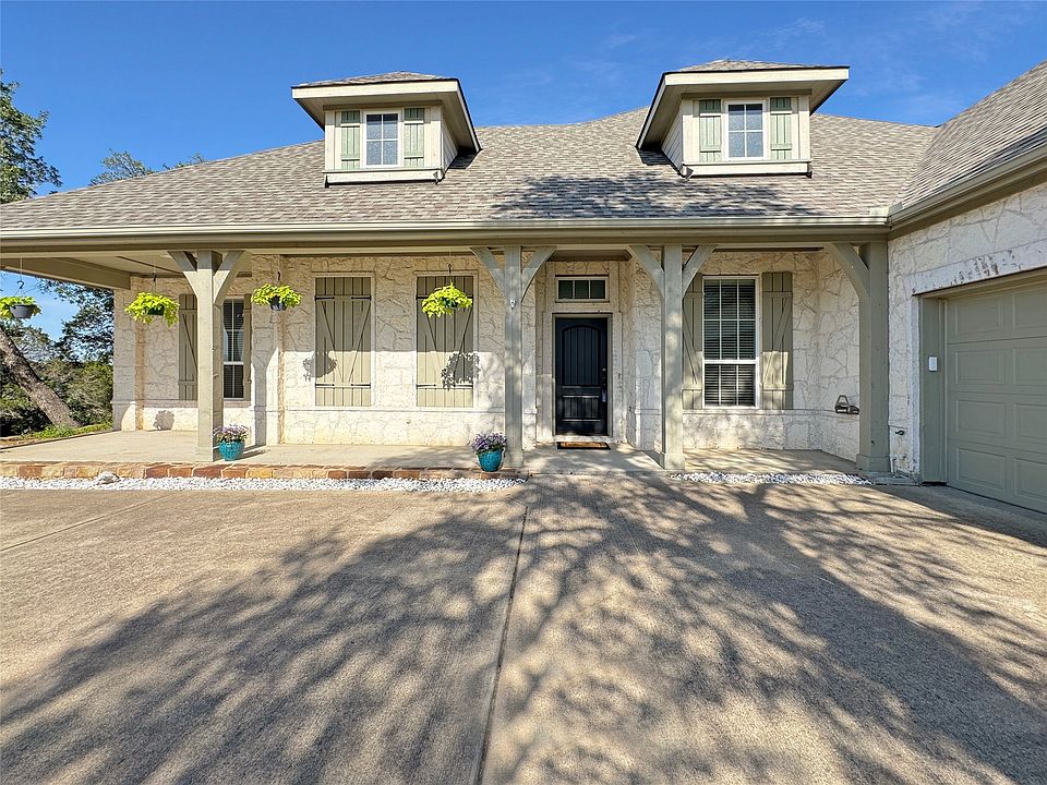 1st image of 7133 Carnoustie Dr