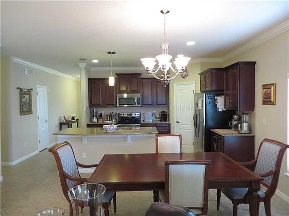 3rd image of 8518 Bassett Ct