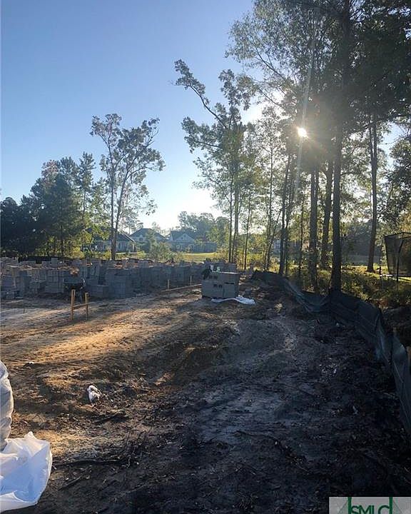2nd image of 166 Trail Creek Ln