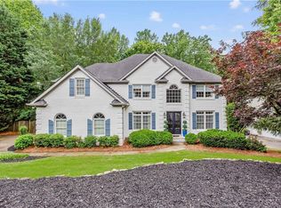 220 Foxley Way, Roswell, GA 30075