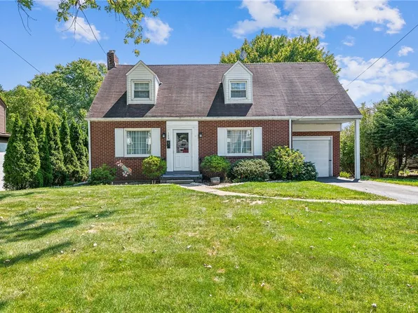 129 Kenmont Ave, Lower Burrell, PA 15068