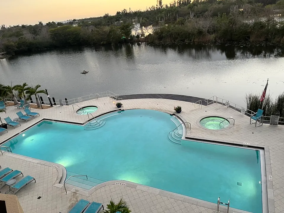 14380 Riva Del Lago Dr #802