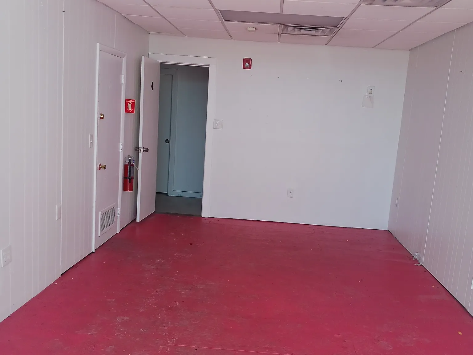 7 South Clinton Street — Photo 1