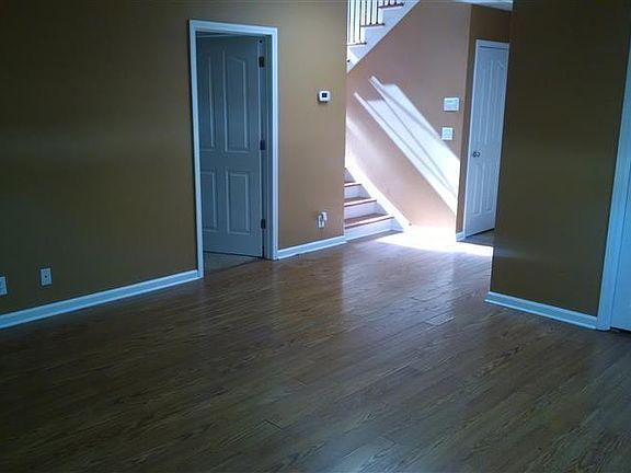 2nd image of 2701 Arthurs Ct