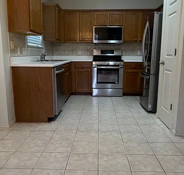 17338 Tobermory Dr — Photo 17