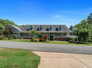 198 Wallick Dr, Cotter, AR 72626