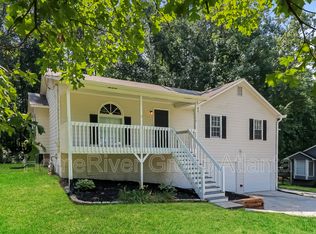 230 Sweetwater Cir, Powder Springs, GA 30127