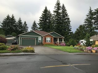 825 NW Angel Heights Rd, Stevenson, WA 98648