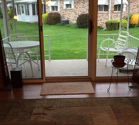 3rd image of 5884 Leisure South Dr SE