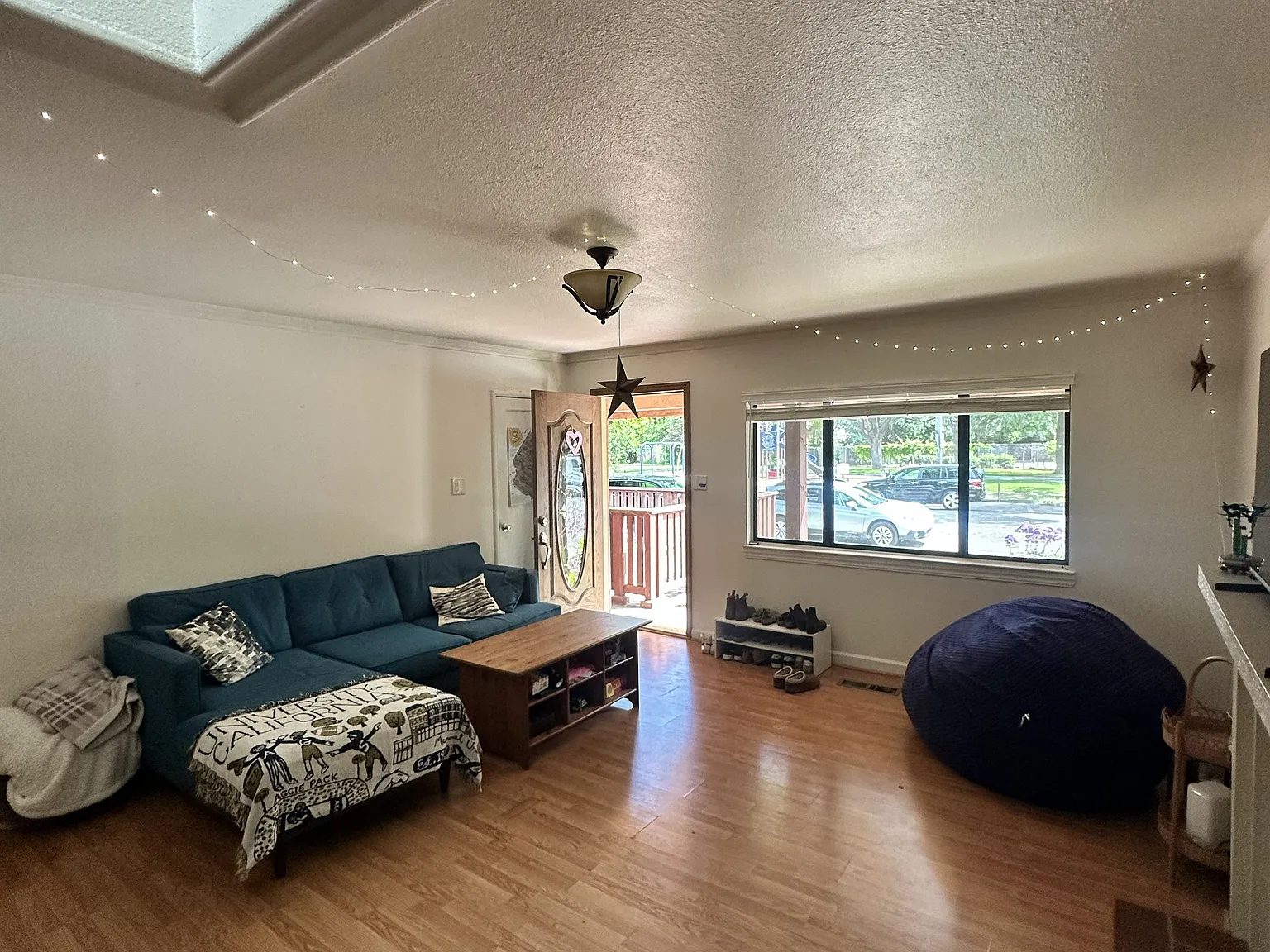 4 bed, 1470 sqft, $4,600 — Photo 4
