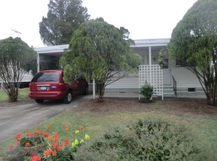 37333 Lois Ave, Zephyrhills, FL 33542